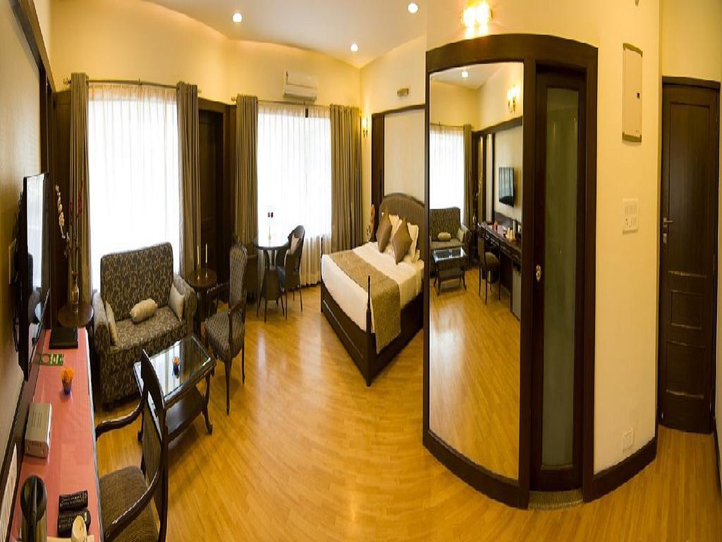 Hotel Lake View Ashok Bhopal Esterno foto